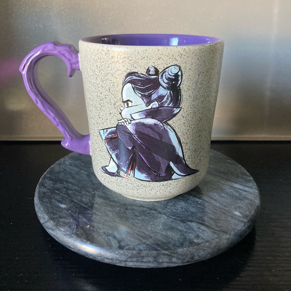 Character Mug - Picture 2 of 4